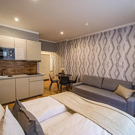 Cozy Studio In The Main City Center Prague Exterior photo